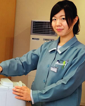 staff_ho.jpg